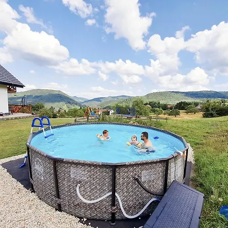 U Hanky Pod Hrbkom Сasa de vacaciones *